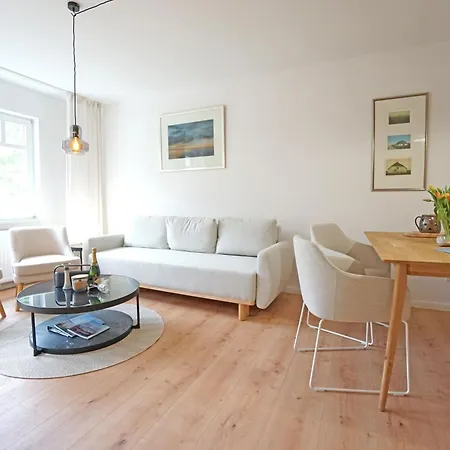 Apartment Haus Tannenburg Ostseebad Heringsdorf